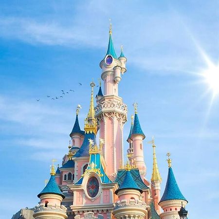 Le 82 - Studio Pour 4 A 3 Minutes De Disneyland Paris Montévrain Exteriör bild